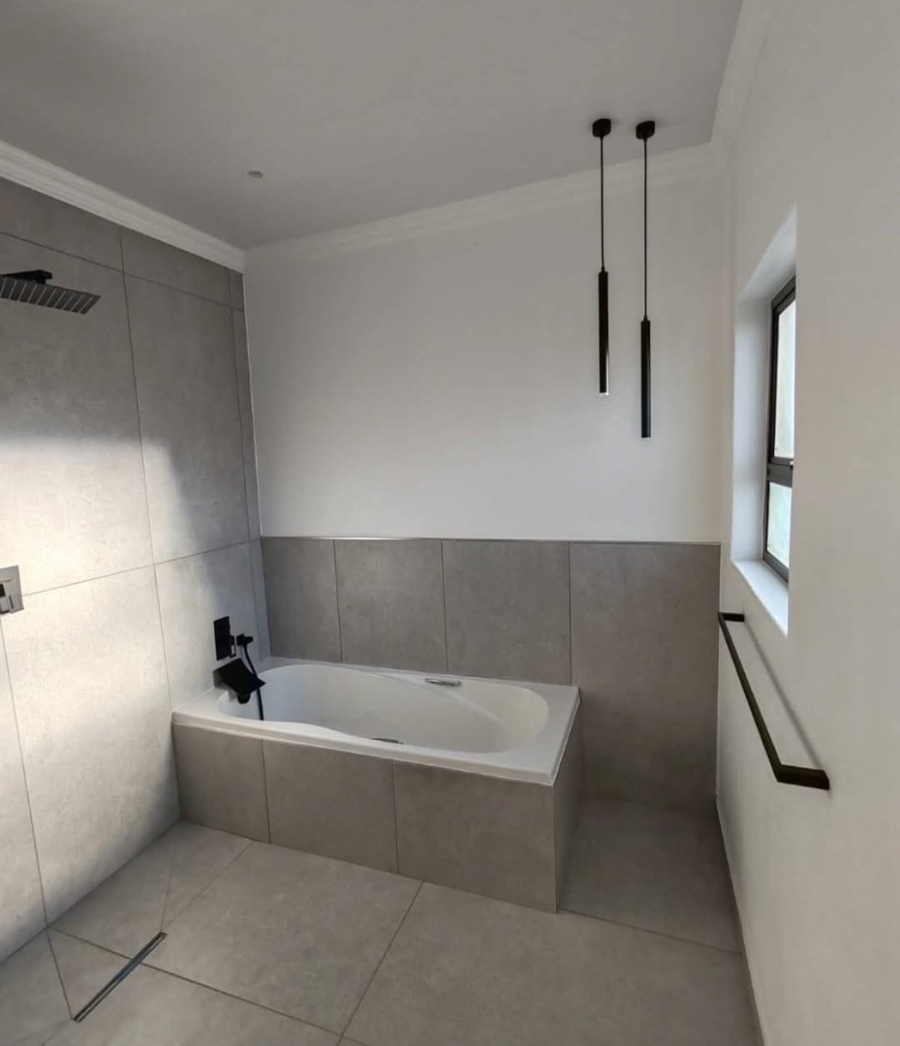 3 Bedroom Property for Sale in Wilkoppies North West